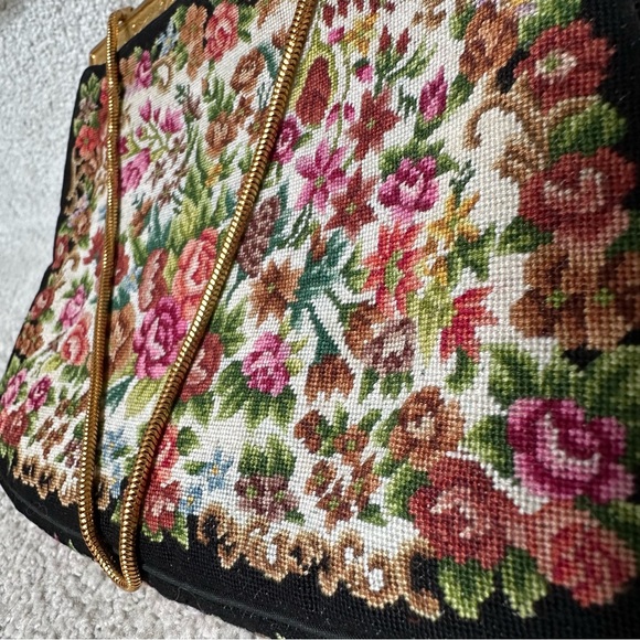 Vintage Black Floral Petite Point/Needle Point Handbag Purse - Picture 4 of 4